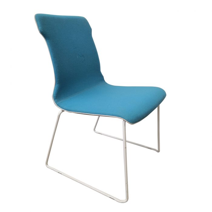 Two Design Lovers Koskela blue Konverse chair white legs angle