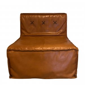 Two Design Lovers Koskela leather quadrant sofa front