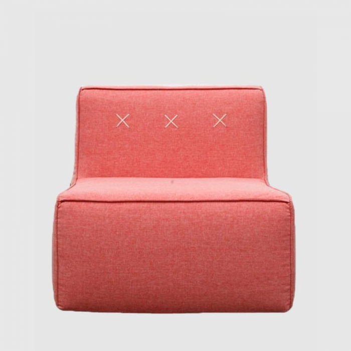 Two Design Lovers Koskela Quadrant Soft Sofa pink front