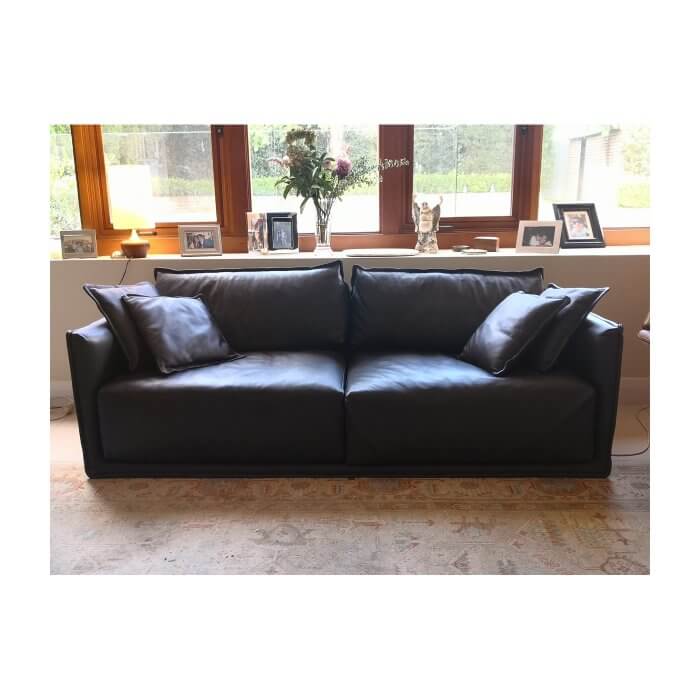 SP01 Max Brown leather sofa