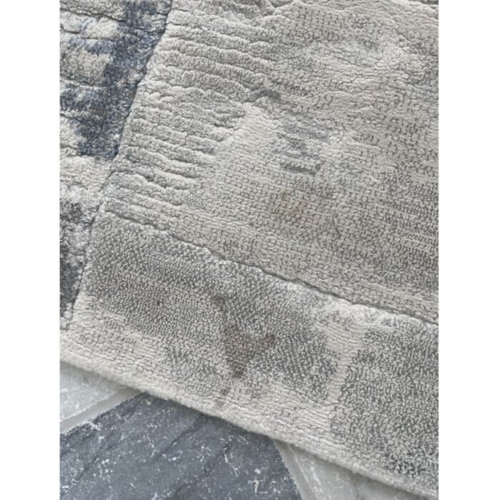 Two-Design-Lovers-Eclipse Rug