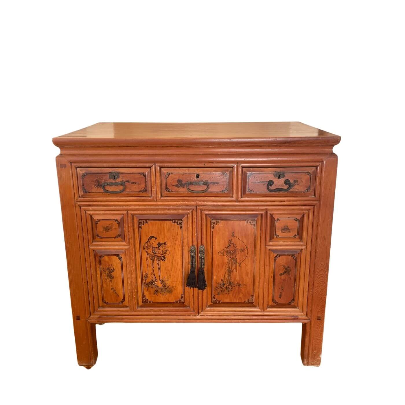 Chinese cabinet with chinoiserie painted details