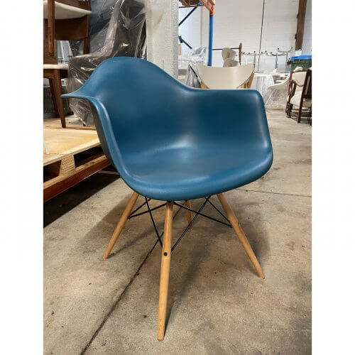 Eames Moulded Plastic armchair dowel, peacock blue