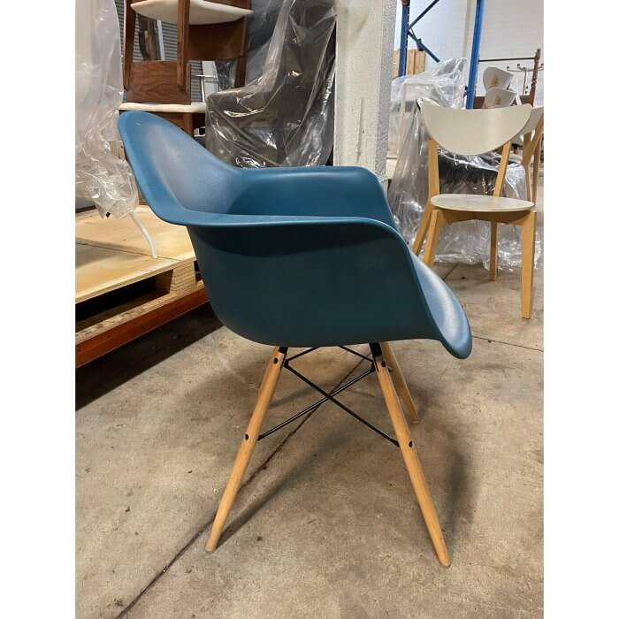Eames Moulded Plastic armchair dowel, peacock blue