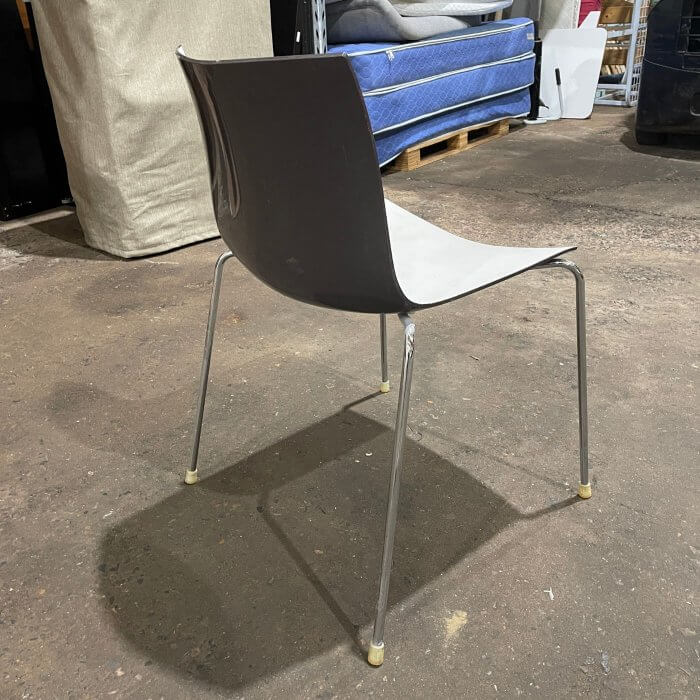 Arper Catifa 46 Grey chair