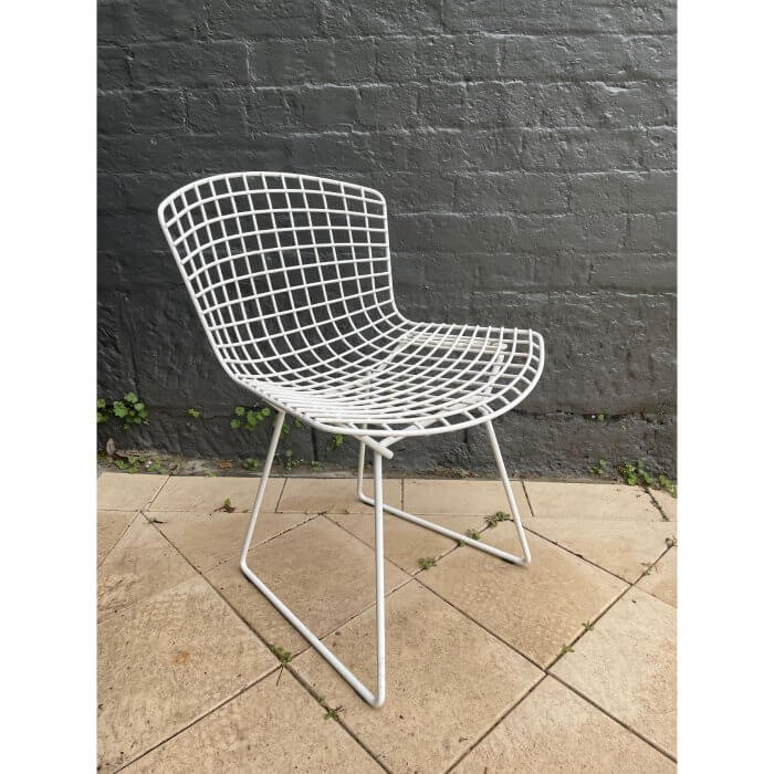 Knoll Bertoia Outdoor dining chair white