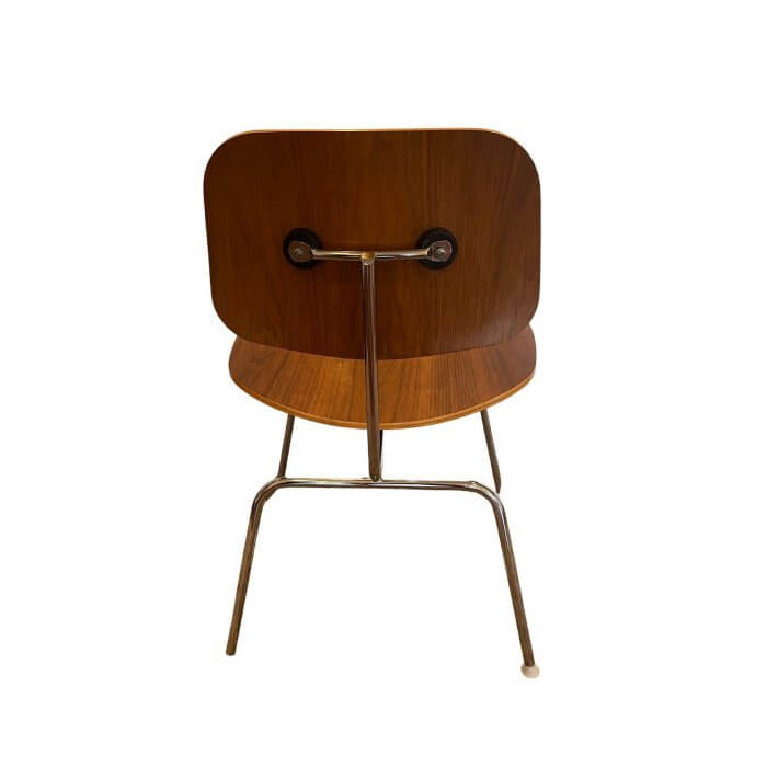 Two-Design-Lovers-DCM-Eames-Moulded-Plywood-Chair