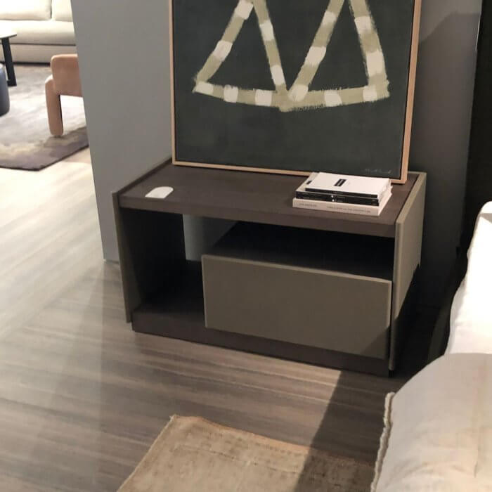 Two-Design-Lovers-Molteni-&-C-side-table