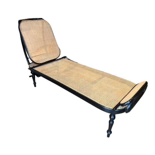 Two-Design-Lovers-Rattan-Chaise-lounge