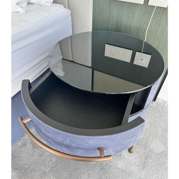 Two-Design-Lovers-Baxter-Plisse-Bedside-Table